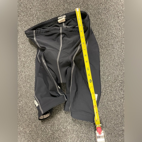 Pearl Izumi Black Athletic 🚴🚴 Cycling Shorts, size Medium, Unisex - Picture 9 of 13